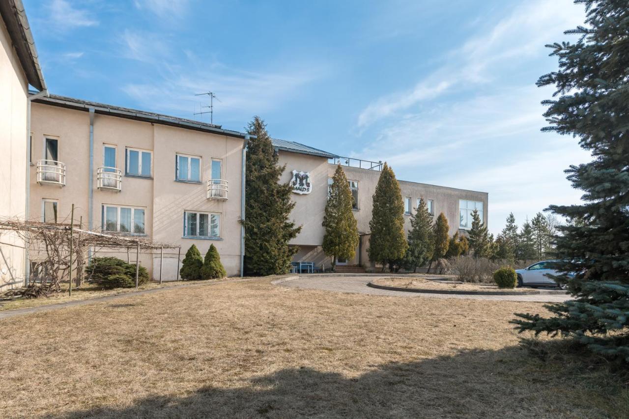 Maldis Motel Madziunai Buitenkant foto